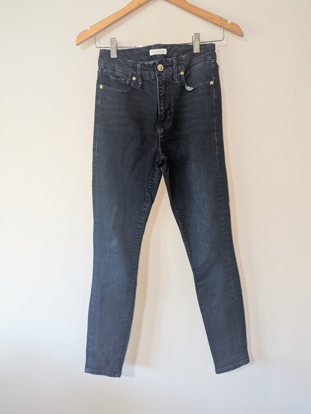 4/27 Good American Good Legs Dark Wash Skinny Jeans